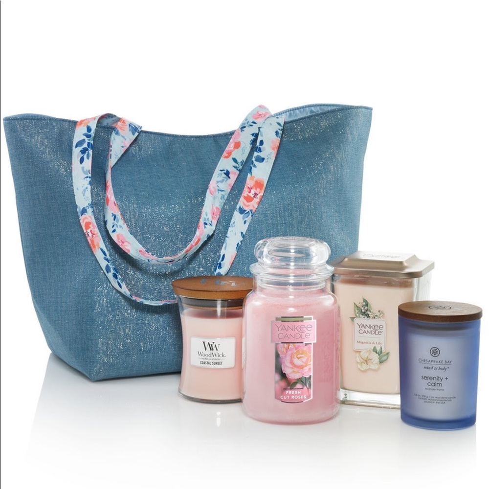 Huge Yankee Candle Bundle with Tote new